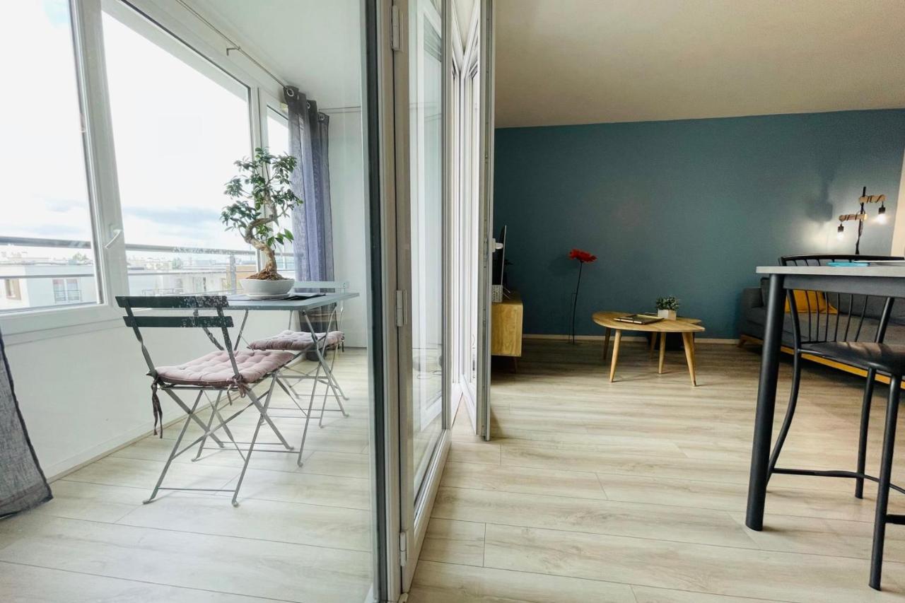 Bright Apartment In A New Building With Garage Тур Экстерьер фото