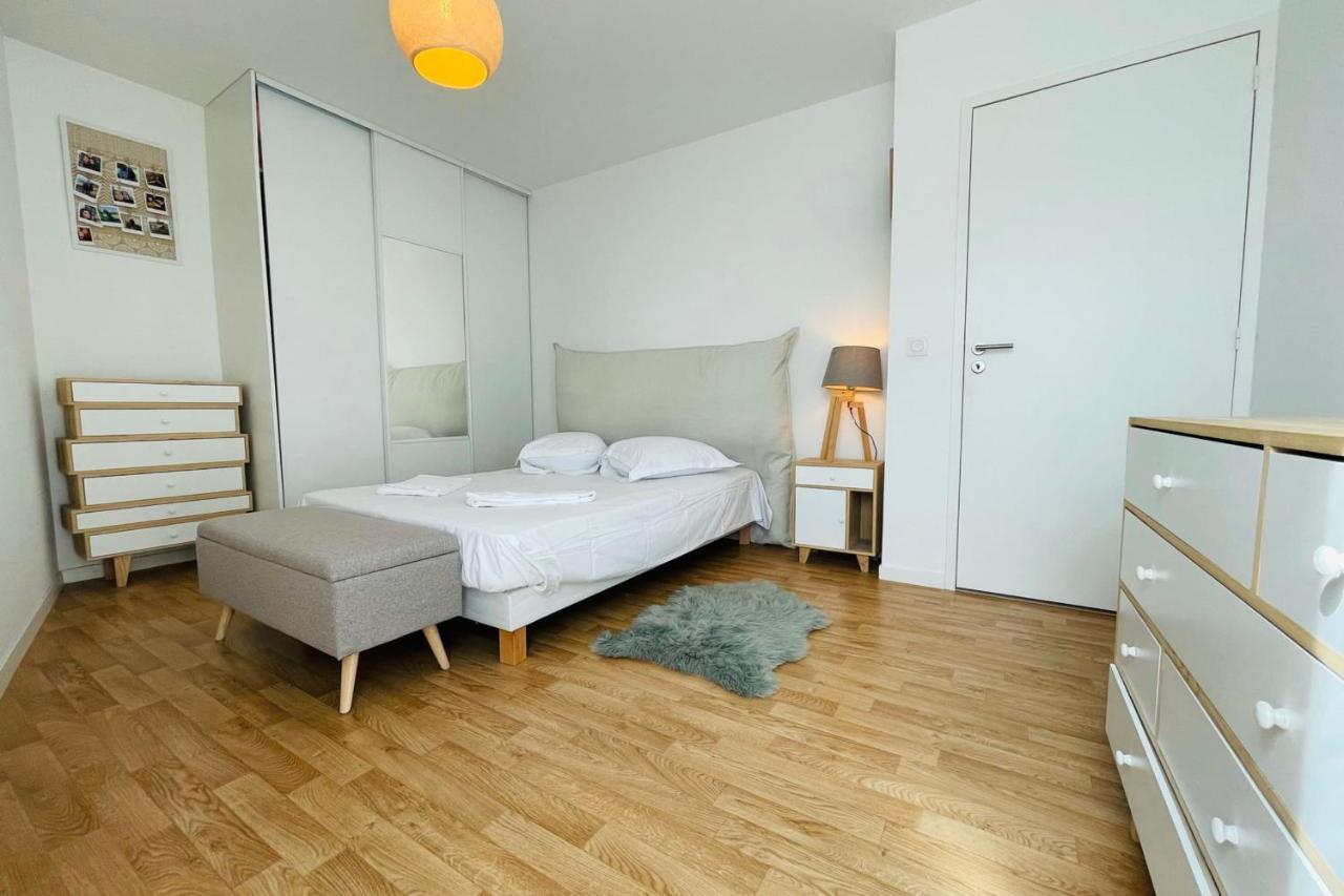 Bright Apartment In A New Building With Garage Тур Экстерьер фото